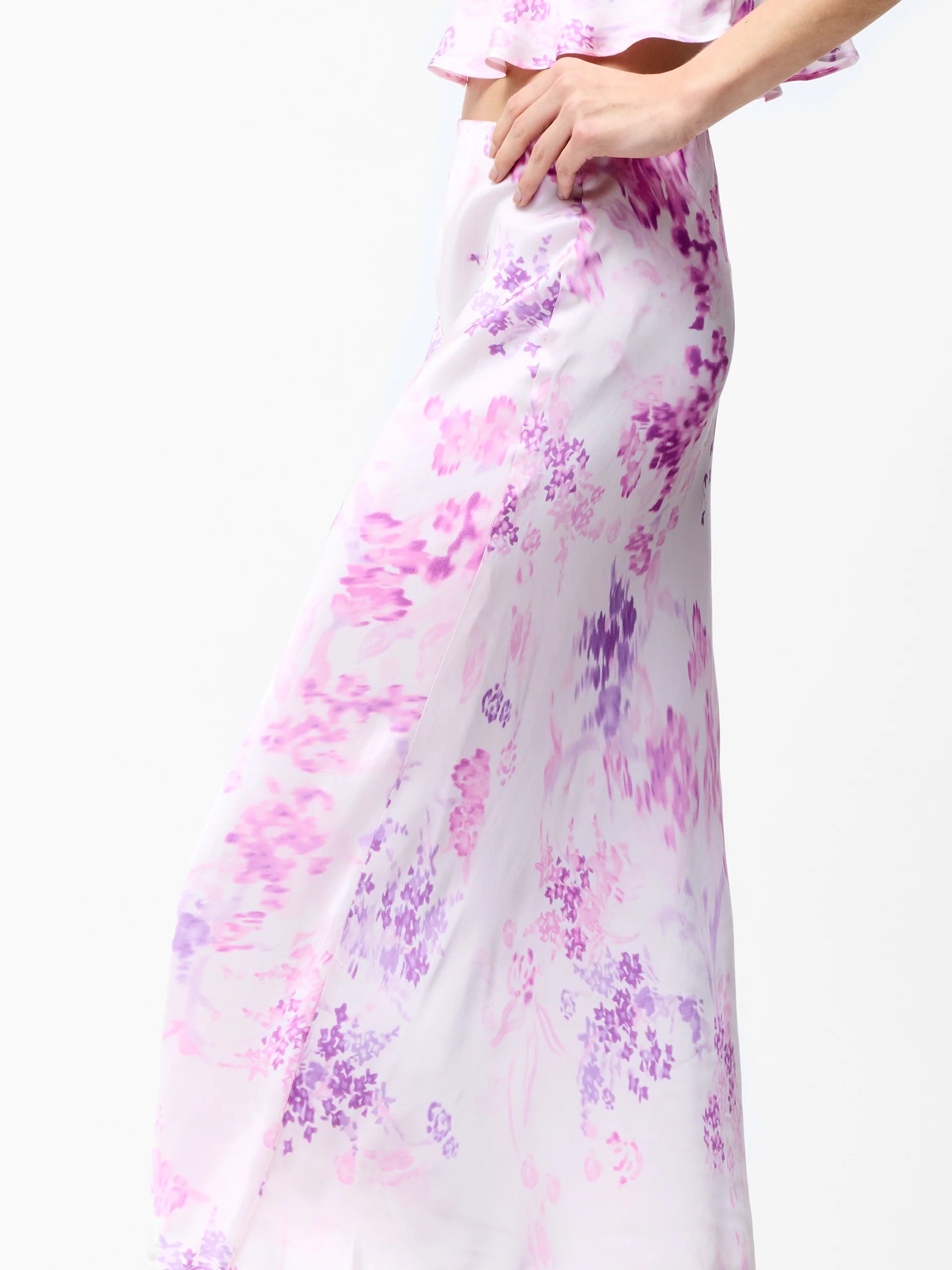 Elyria Oona Satin Midi Skirt